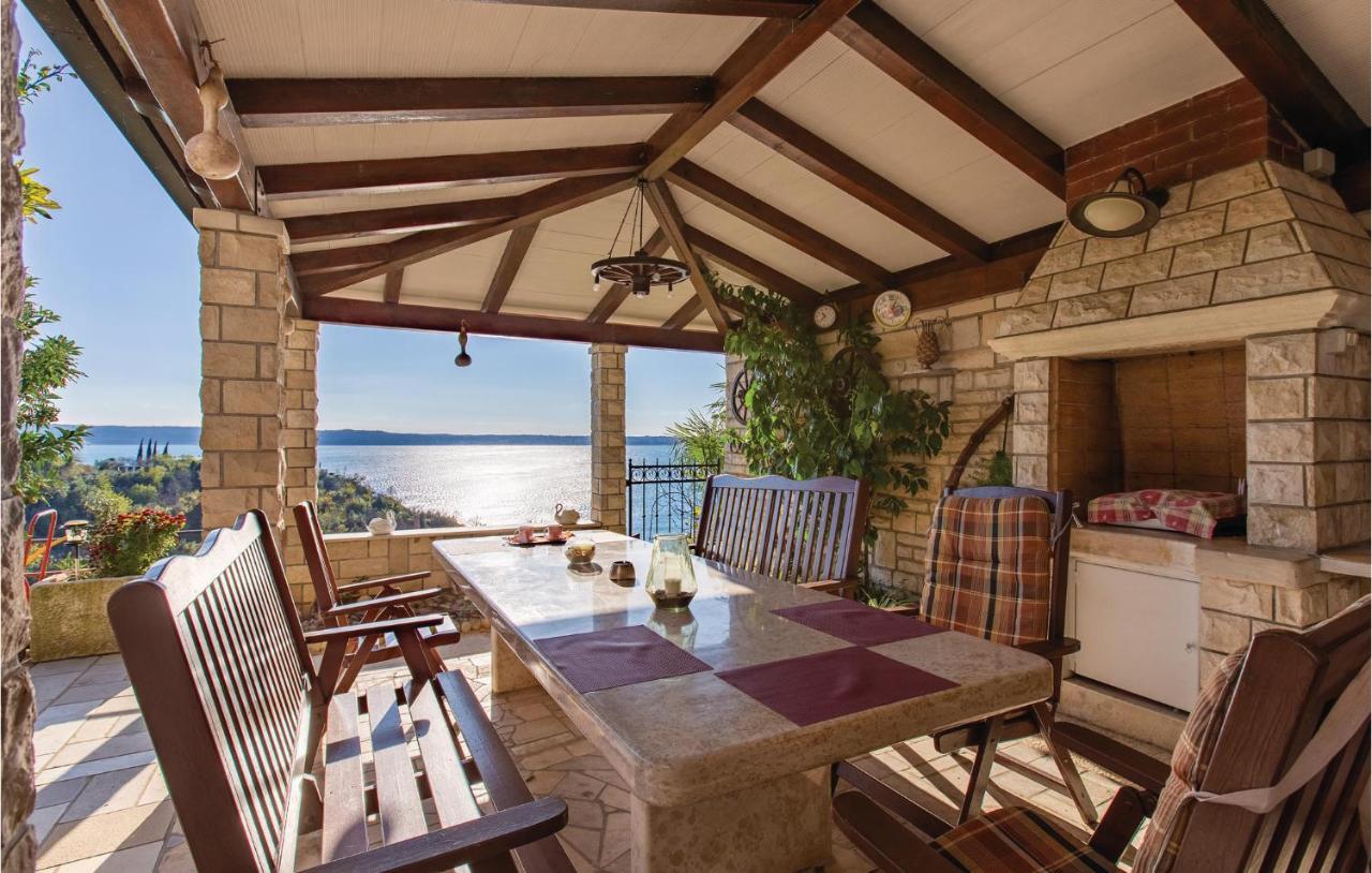 Stunning Apartment In Piran With Kitchen Zewnętrze zdjęcie