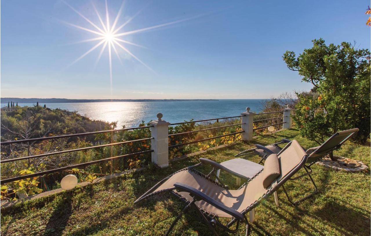 Stunning Apartment In Piran With Kitchen Zewnętrze zdjęcie