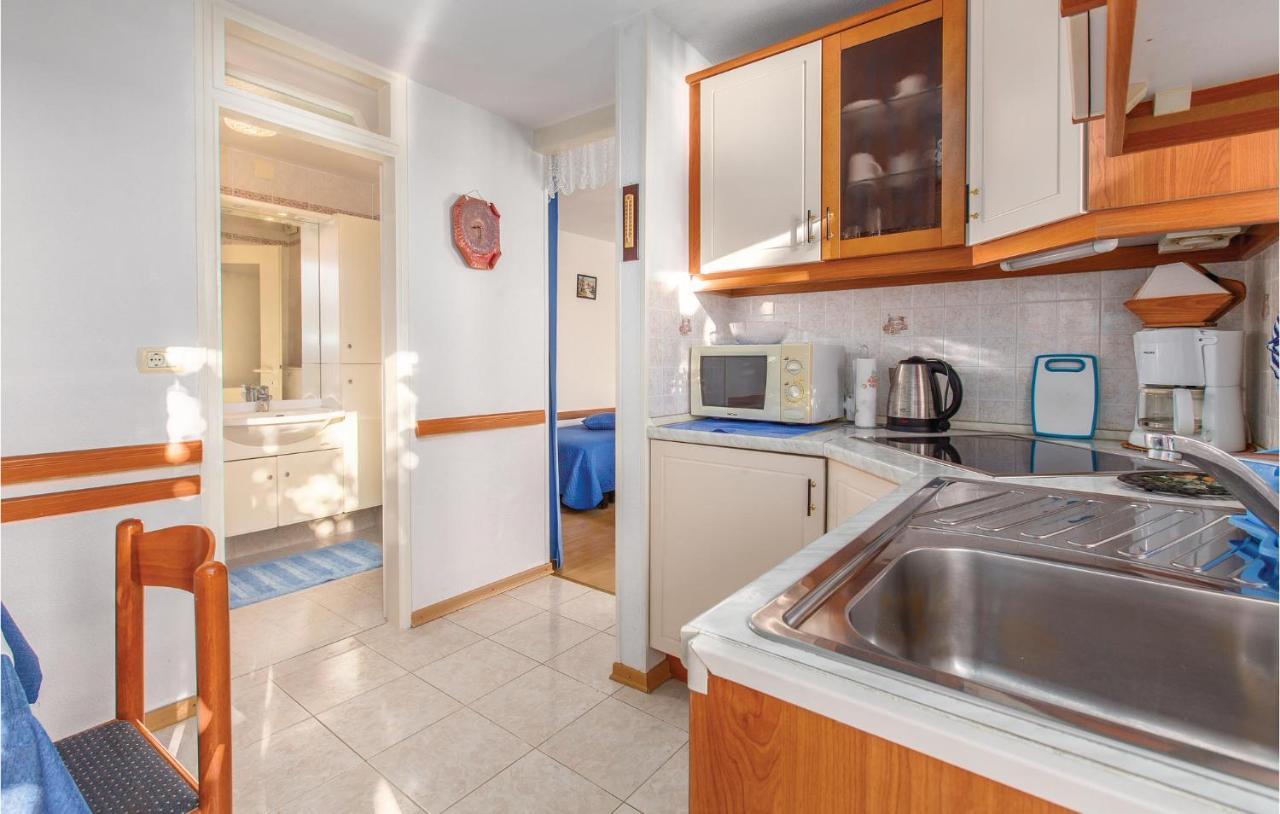 Stunning Apartment In Piran With Kitchen Zewnętrze zdjęcie